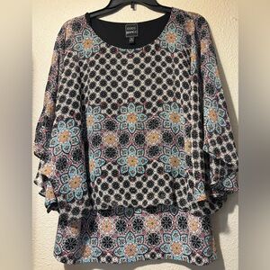 Coco Bianco Black and White Ruffled 3/4 Sleeve Blouse